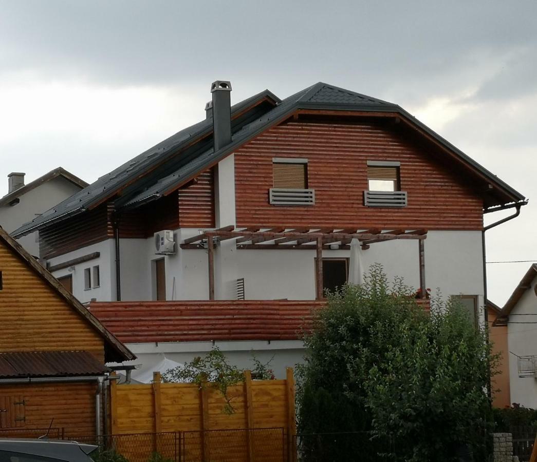 קורניצה Accommodation Plitvice מראה חיצוני תמונה